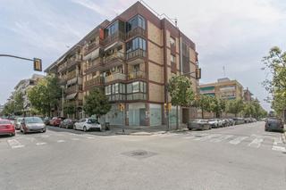 Local commercial  C/ menéndez pelayo. Solvia inmobiliaria  locales vilanova i la geltrú