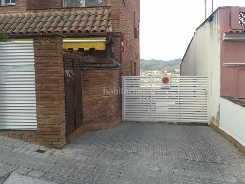 Foto 855a60ff-8fd6-41fd-95d9-5b2f40697e1a. Posto auto in La Font d´en Fargues Barcelona