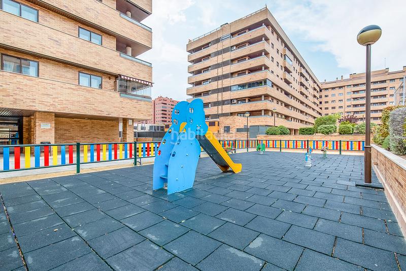 Foto 1bae725d-caae-4efe-9db2-c67464a0a104. Aparcament cotxe a El Quiñón Seseña