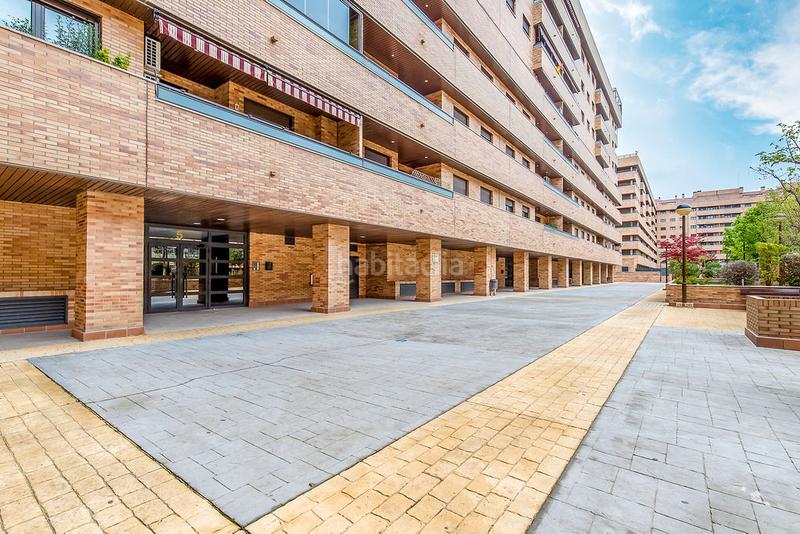 Foto 27502d5e-b046-493c-b0d9-55570b8f17d2. Aparcament cotxe a El Quiñón Seseña