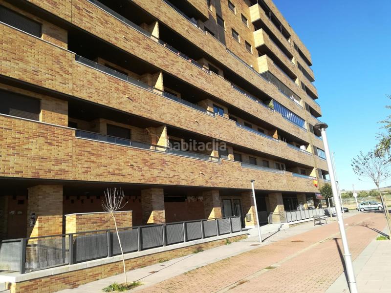 Foto 8e35a37b-bf9b-4679-8da1-062a886250e0. Autoparkplatz in El Quiñón Seseña