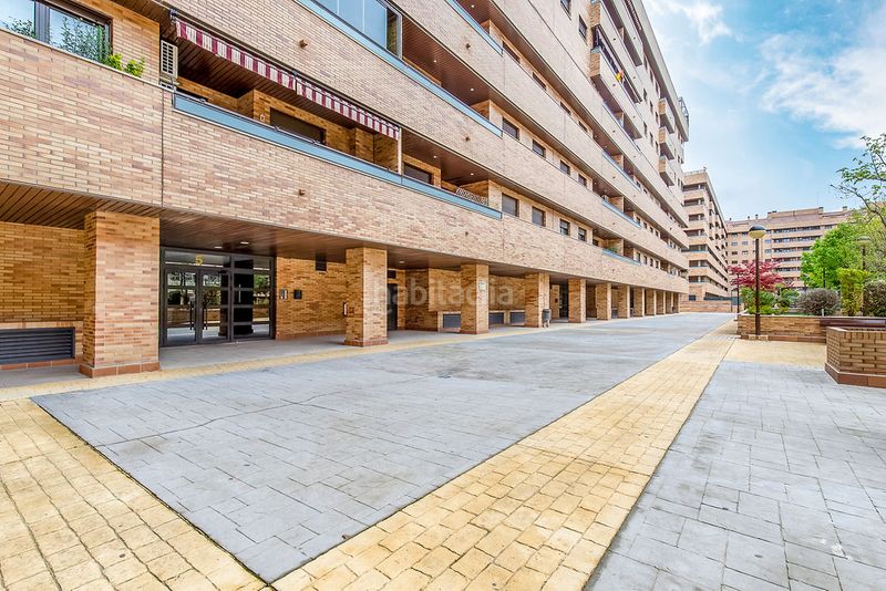 Foto 8ee036cd-1f85-4fe9-ab63-5eebaab913b9. Aparcament cotxe a El Quiñón Seseña