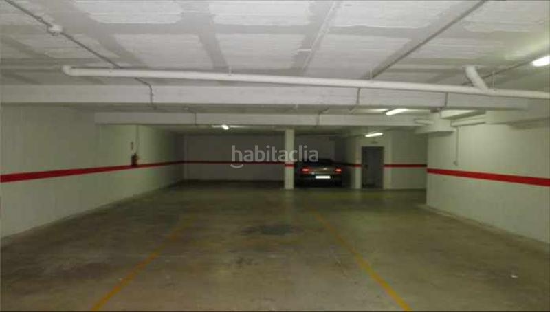Foto dc1fd026-28aa-446b-bcfc-097d27b947f4. Parking coche solvia inmobiliaria garaje en Tàrrega