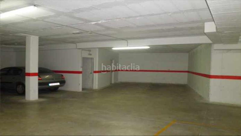 Foto f08aa124-8852-4e06-8463-64f6c54a28dd. Parking coche solvia inmobiliaria garaje en Tàrrega