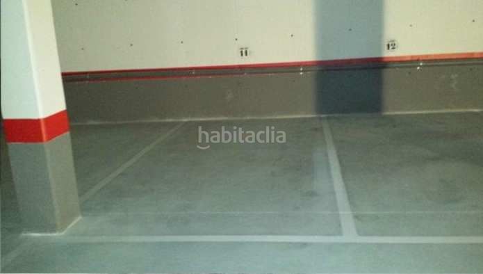 Foto cf73a182-bdf5-4da3-ac47-31e148db2752. Aparcament cotxe a Platja de Vila Joiosa Vila Joiosa (la)