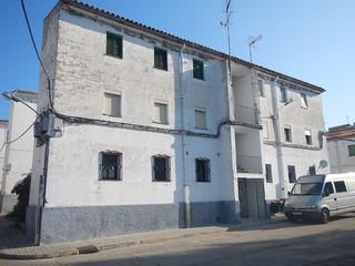 Appartement  C/ hermanos lopez hidalgo. Solvia inmobiliaria  piso coria