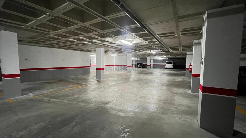 Foto a6863f3d-805c-421e-bfdb-536747c1de80. Parking voiture dans El Palmar Murcia