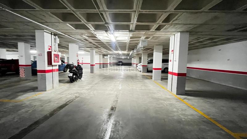 Foto d523389a-6641-4429-8a11-7b7977c2da3c. Parking voiture dans El Palmar Murcia