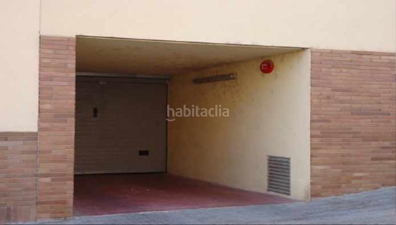 Foto 5d1d866f-bda8-400a-b869-3157e8a993e3. Parking coche solvia inmobiliaria garaje en Montblanc