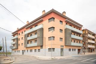 Autoparkplatz  Av robert graupera. Solvia inmobiliaria  garaje deltebre