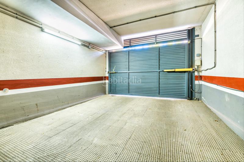 Foto 1bd8cb48-0e36-4d61-bbc0-7cbbffdd9052. Parking coche solvia inmobiliaria garaje castelló de la plana en Castellón de la Plana