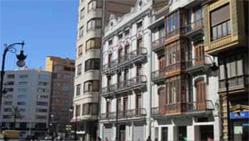 Foto b90fc6b0-502b-4373-9986-fb0e0582a61d. Car parking in Russafa Valencia