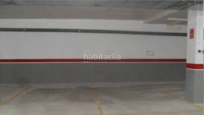 Foto 44753d08-ed33-4167-ad69-5742e15a3585. Aparcament cotxe a Caudete