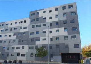 Parking coche en C/ Ocho de Marzo