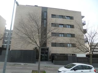 Parking voiture  C/ elionor vinyerta. Solvia inmobiliaria  garaje sant cugat del vallès