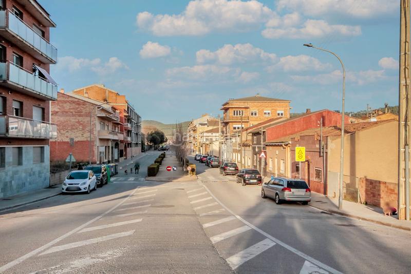 Foto 492d66c2-3465-4295-a25f-e27b2f4620c8. Parking coche solvia inmobiliaria garaje en Balsareny