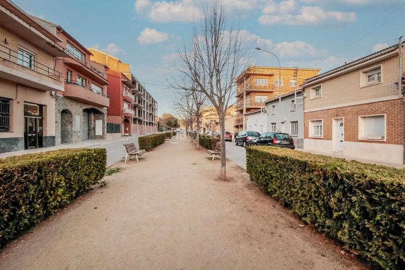 Foto ef6727d7-33aa-4afa-924f-4f01c8eab308. Parking coche solvia inmobiliaria garaje en Balsareny