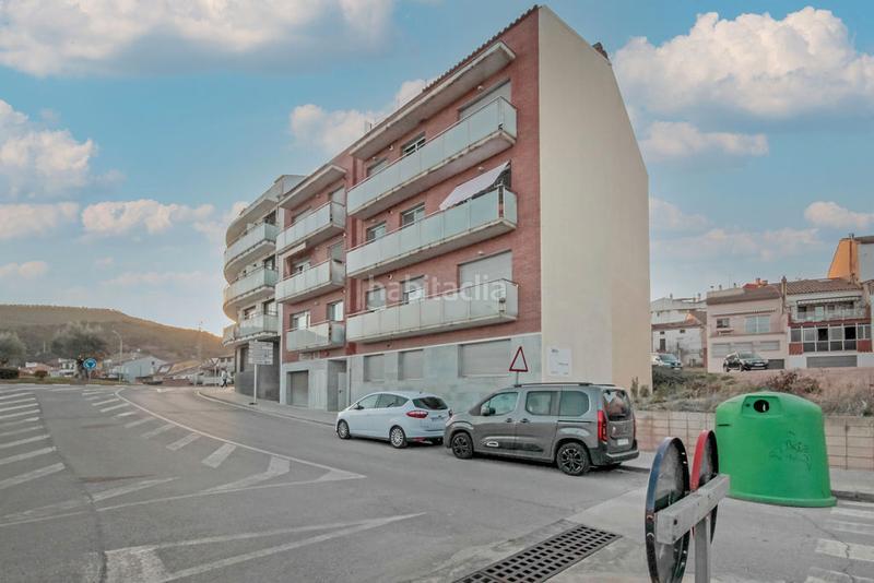 Foto 1a039667-20b9-4c48-ae6a-b0d9ab12d75d. Parking voiture dans Balsareny