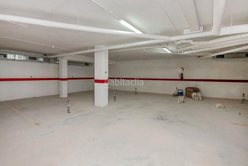 Foto 1ac67666-ce23-4299-9973-0defd2aaafd1. Parking voiture dans Balsareny