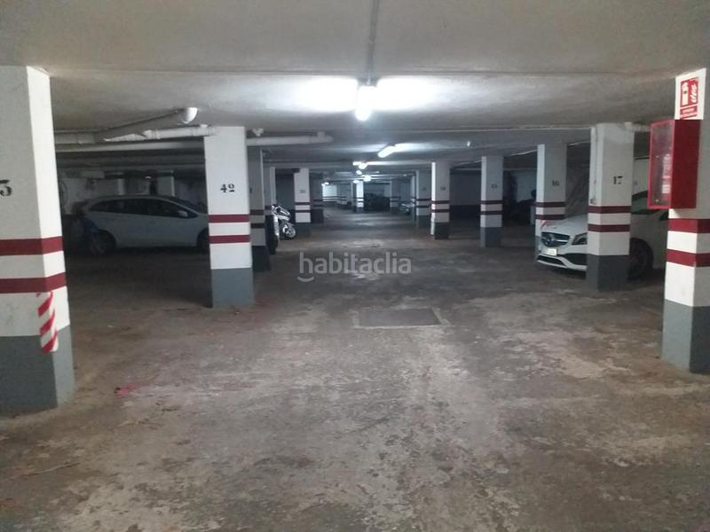 Foto 4ddb2211-7a6f-4d5f-94ef-2f9c9a3b4777. Parking voiture dans Jaizubia - Urdanibia - Puiana Irun