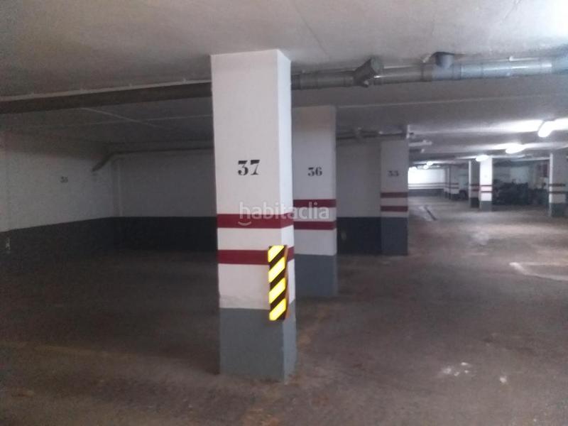 Foto a51c765e-6942-457c-ab50-8d8a9b80318f. Parking voiture dans Jaizubia - Urdanibia - Puiana Irun