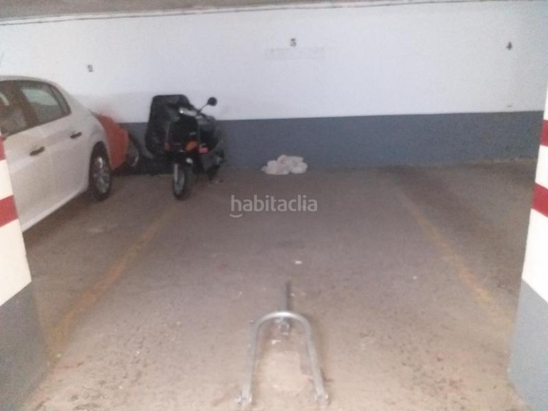 Foto be066b5e-f88a-4407-bc9b-9f0591bf80f6. Autoparkplatz in Jaizubia - Urdanibia - Puiana Irun