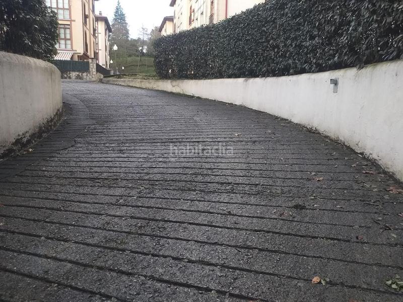 Foto ec026c6d-d89f-4275-a0cf-988a47457e81. Autoparkplatz in Jaizubia - Urdanibia - Puiana Irun