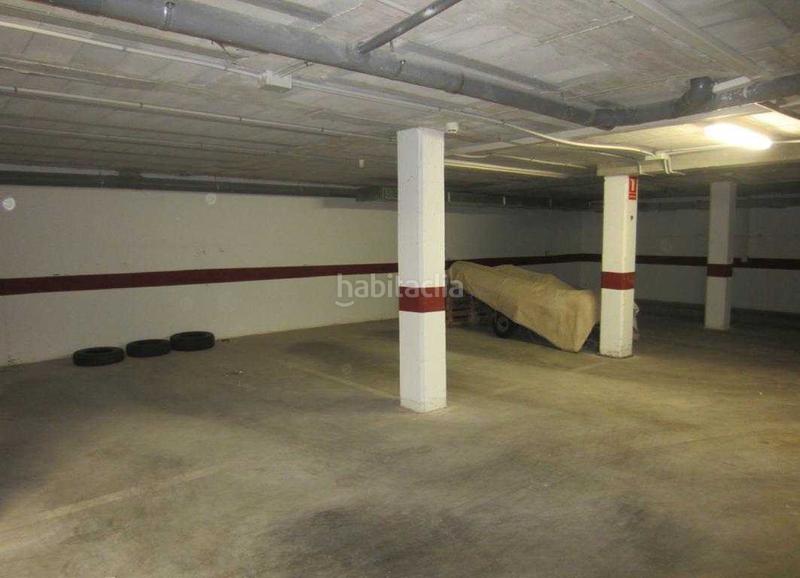 Foto 453efb02-dcab-40b9-9450-36dd93c0d475. Car parking in San Isidro