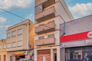 Parking voiture  C/ doctor borras. Solvia inmobiliaria  garaje móra debre