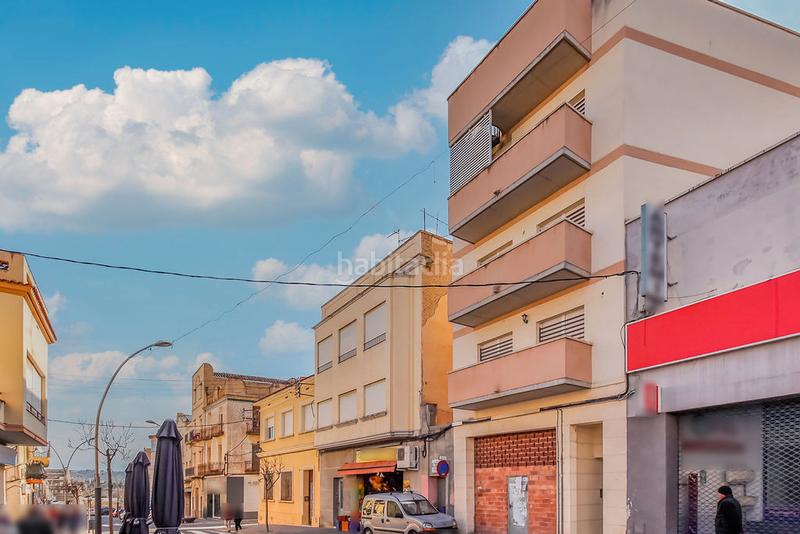 Foto d136c2f3-5615-43c8-8bf6-80b78605ce6d. Parking coche solvia inmobiliaria garaje móra debre en Móra d´Ebre