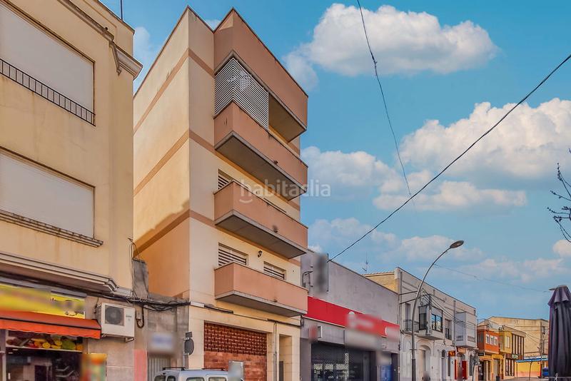 Foto f95bcb6b-b285-4be1-be94-0c4ce6d40075. Parking coche solvia inmobiliaria garaje móra debre en Móra d´Ebre