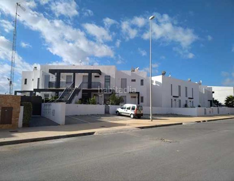 Foto 3709806f-ca6b-4c57-9b60-44ef5c8f756f. Posto auto in Lomas de Cabo Roig - Los Dolses Orihuela