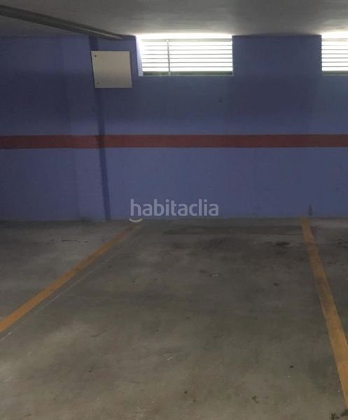 Foto ef3cdeba-74d2-444a-a0a3-c5905f2215fe. Aparcament cotxe a Ceutí