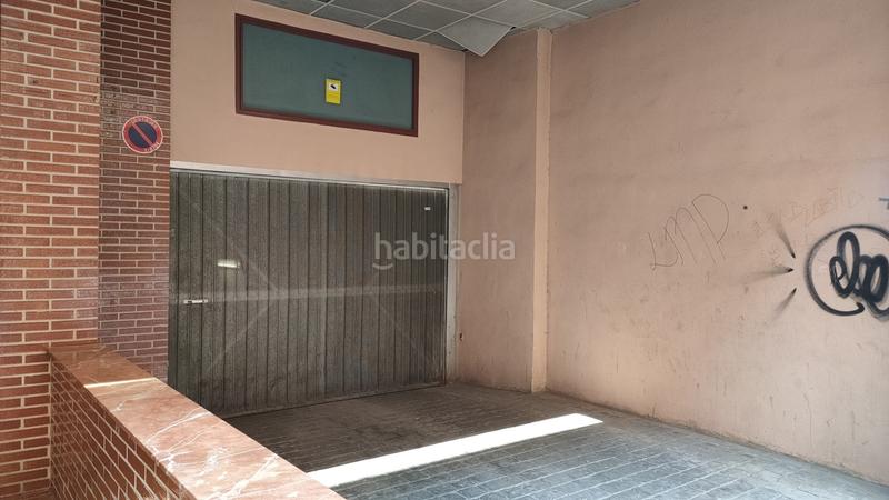 Foto a2dd882b-3f91-4568-9d7f-9eec3f74ccc8. Autoparkplatz in Barrio Benicalap Valencia