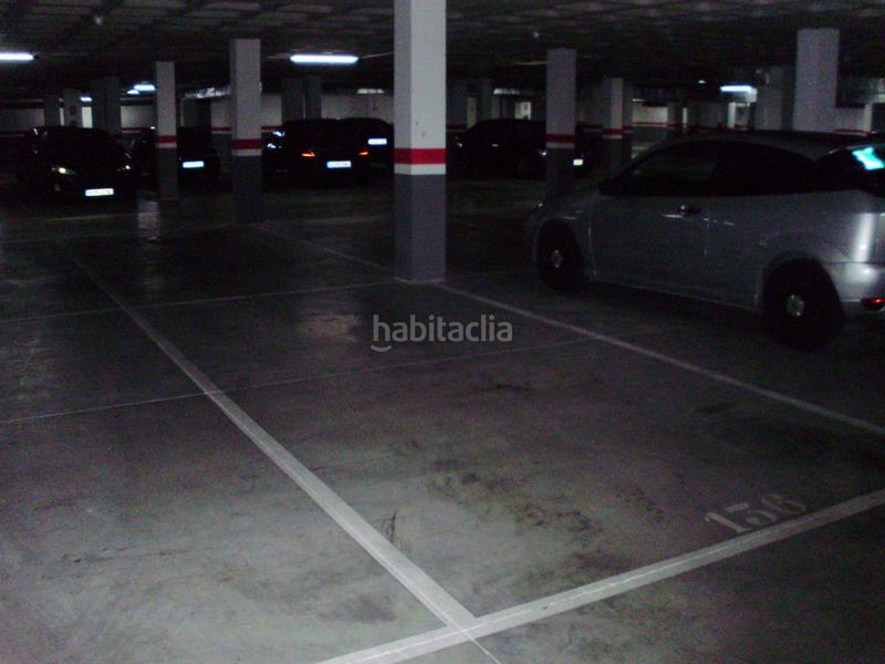 Foto feed7280-c85c-4d24-8716-04080ab298e3. Car parking in El Quiñón Seseña