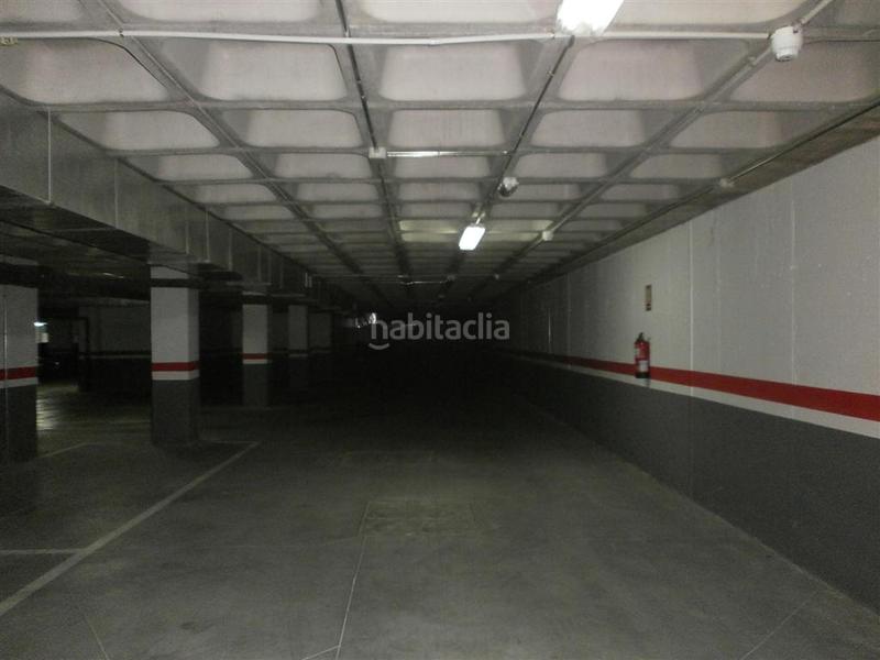 Foto a84cb4bf-52f7-4294-b71b-adfec10b5122. Car parking in El Quiñón Seseña