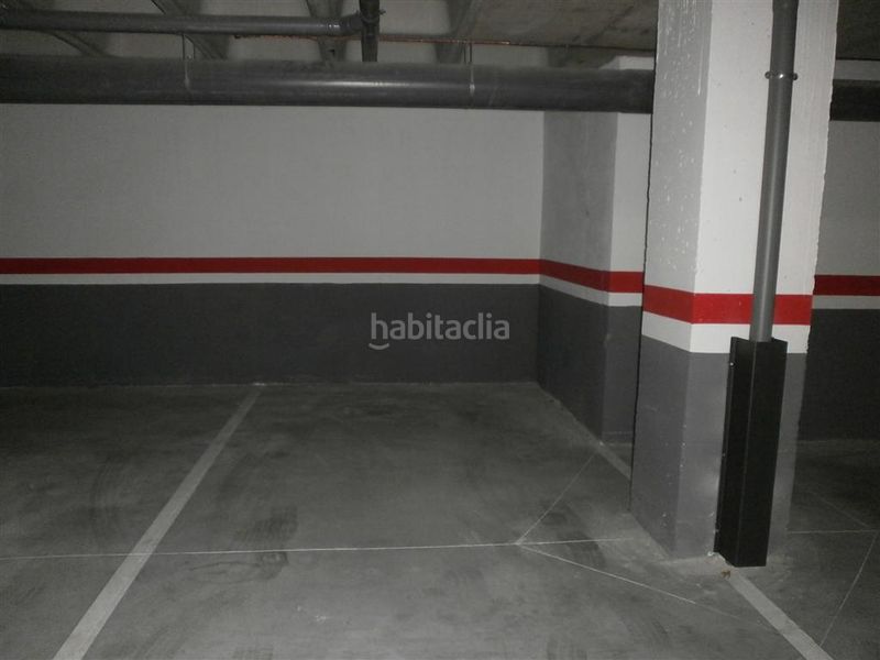 Foto ee466a6c-5de7-4794-bade-bd571ebfd405. Aparcament cotxe a El Quiñón Seseña