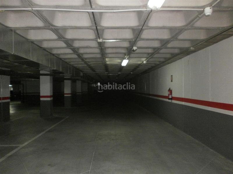 Foto bdd2eebd-78ff-4938-939d-75a37dad43ce. Aparcament cotxe a El Quiñón Seseña