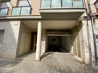 Autoparkplatz  C/ bovila. Solvia inmobiliaria  garaje sitges