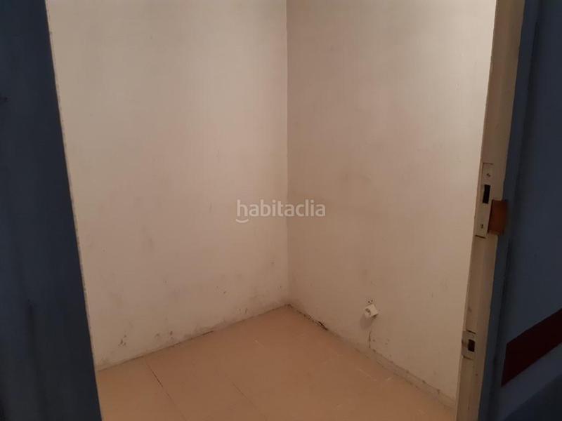 Foto 996b4556-6bf5-47b7-bd5b-306a0ecfd623. Car parking in Parc Bosc-Castell Figueres