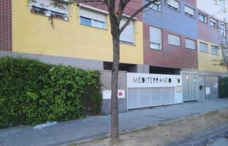 Parking coche en c/ mediterraneo