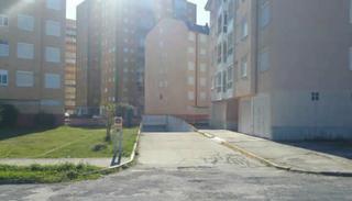 Autoparkplatz  C/ concello de sarriá. Solvia inmobiliaria  garaje foz