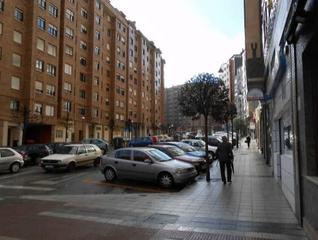 Parking coche  C/ dr. severo ochoa. Solvia inmobiliaria  garaje avilés