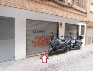 Posto auto  C/ platón. Solvia inmobiliaria  garaje granada