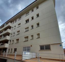 Posto auto  C/ compositor serra. Solvia inmobiliaria  garaje figueres