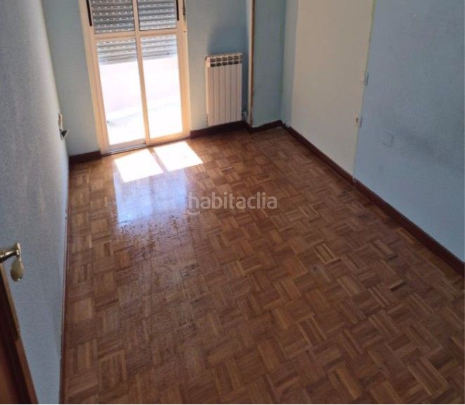 Foto 4e22e295-90de-40af-b479-154b7456f800. Pis a Benavente