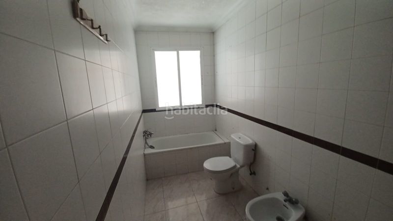 Foto 766c79e2-8f6b-400e-a2e9-51567d6118d9. Pis a Bollullos Par del Condado