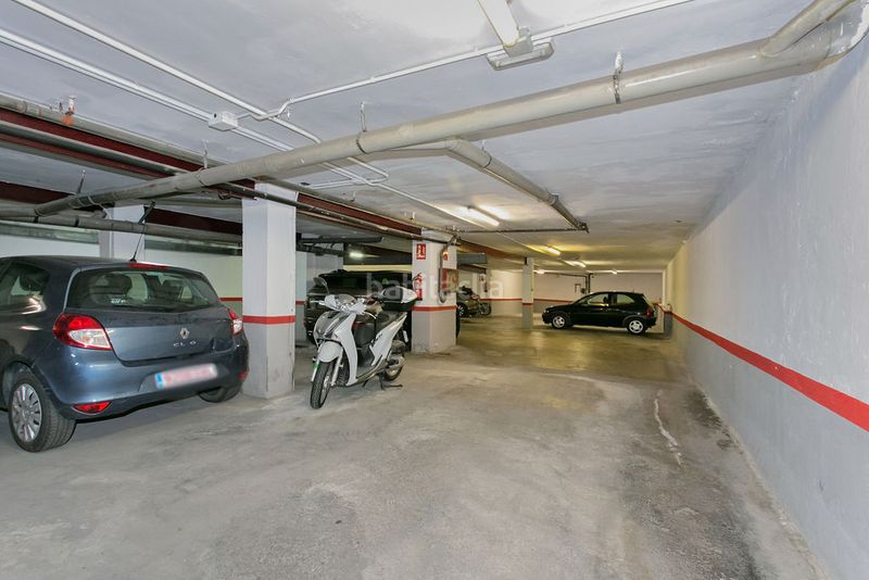 Foto 0f367d40-869d-4035-a92b-c5e88772d8cf. Aparcament cotxe a Centre Castelldefels
