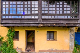 Xalet  C/ vallinaoscura. Solvia inmobiliaria  chalet independiente villaviciosa