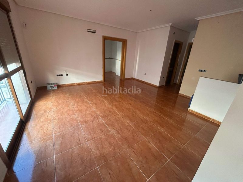 Foto abf4ad30-9c13-426e-8a0a-8ce41a84d50c. Pis a Canjáyar